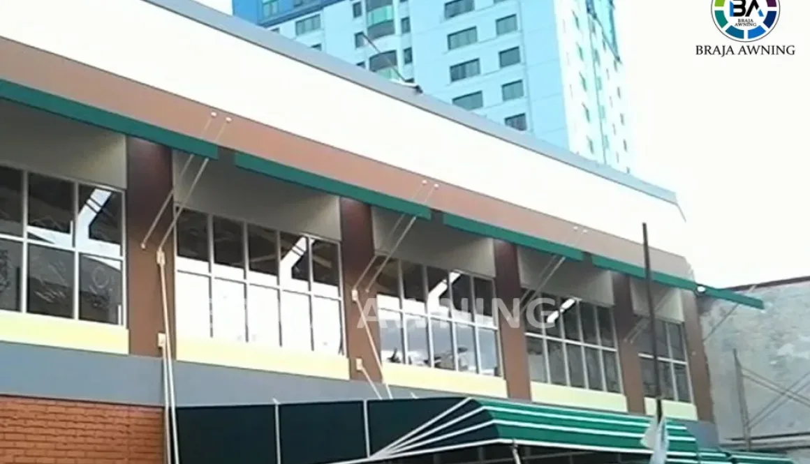 canopy kain market city Jakarta hijau jendela dan gerbang